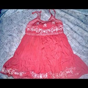 📍NEW📍 Cute Pink mini dress with white embroidered design on top and bottom♥️